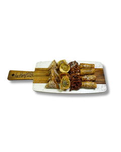 Collection of Honey Pastries (16 Pieces)